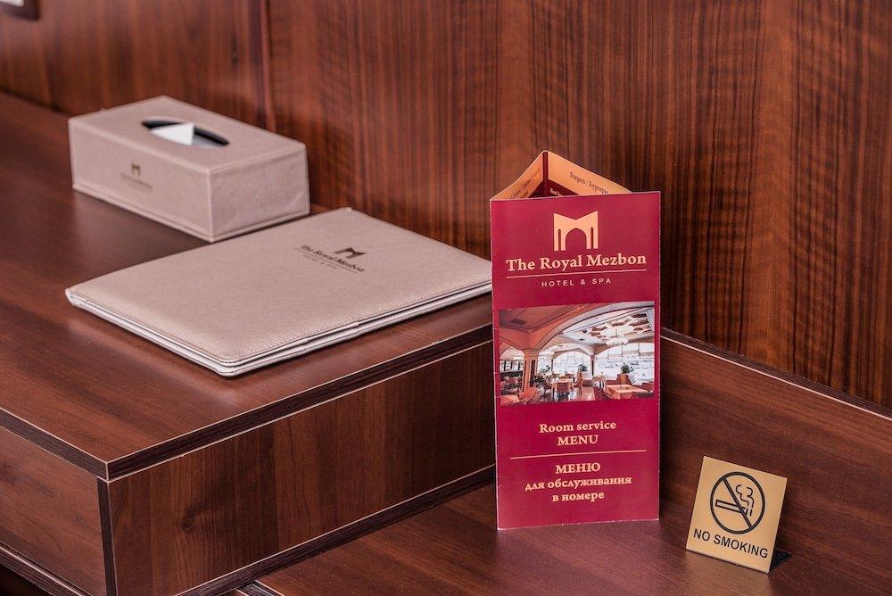 The Royal Mezbon Hotel & Spa ทาชเคนต์ ภายนอก รูปภาพ
