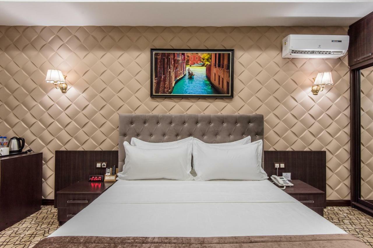 The Royal Mezbon Hotel & Spa ทาชเคนต์ ภายนอก รูปภาพ