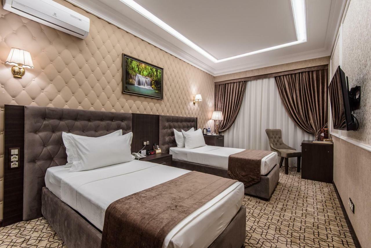The Royal Mezbon Hotel & Spa ทาชเคนต์ ภายนอก รูปภาพ